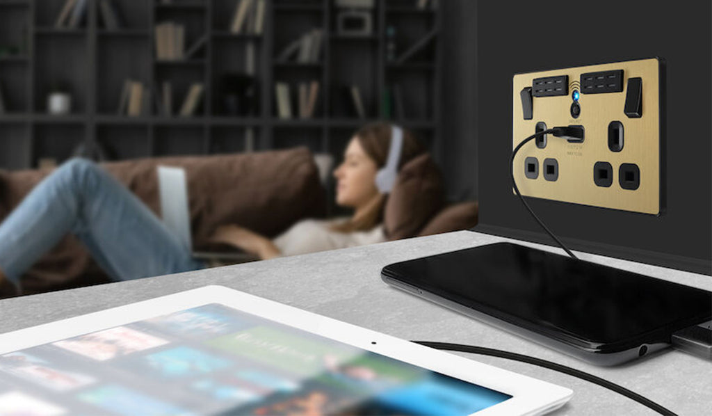 Lifestyle image included a USB Socket