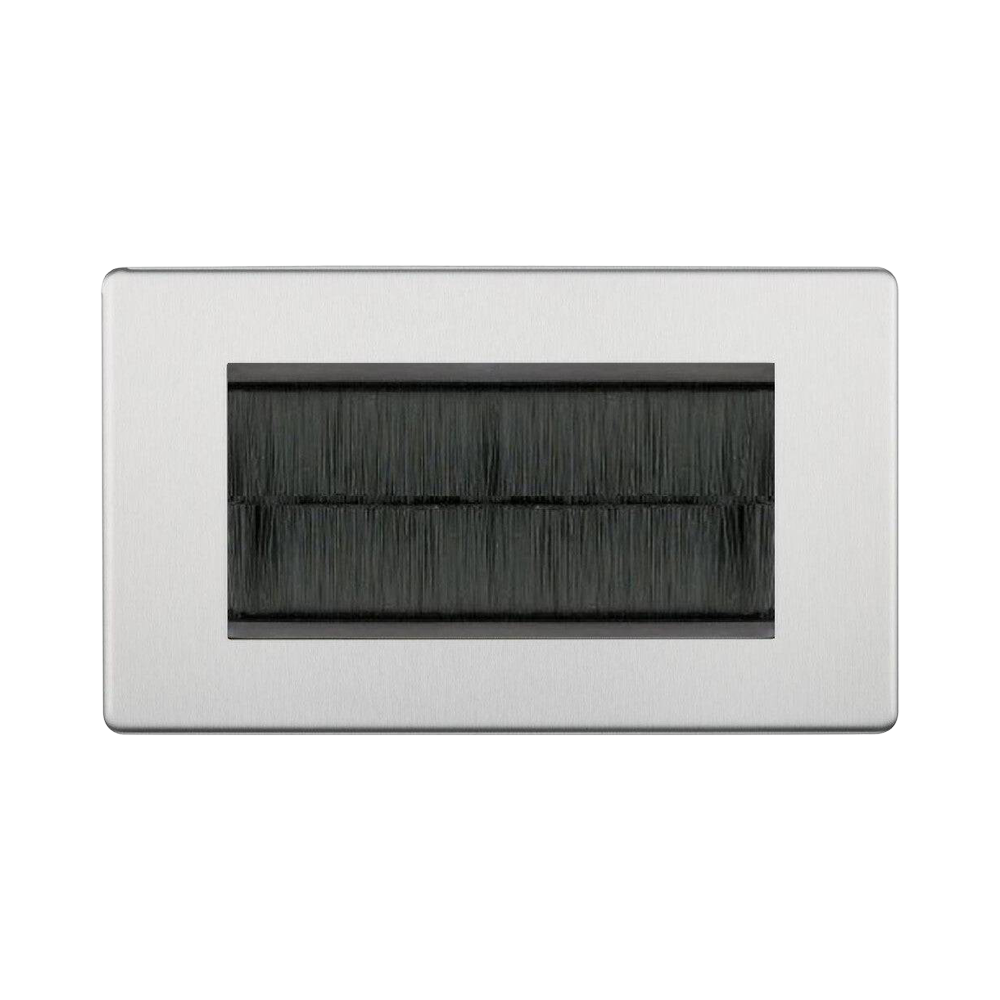 BG Nexus Screwless Brushed Steel 4G Cable Brush Outlet FBSEMR4BR